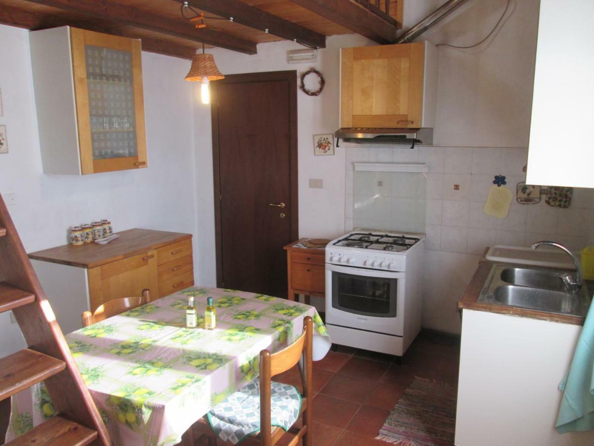 Agriturismo Bonu Gabriele Salò Eksteriør bilde